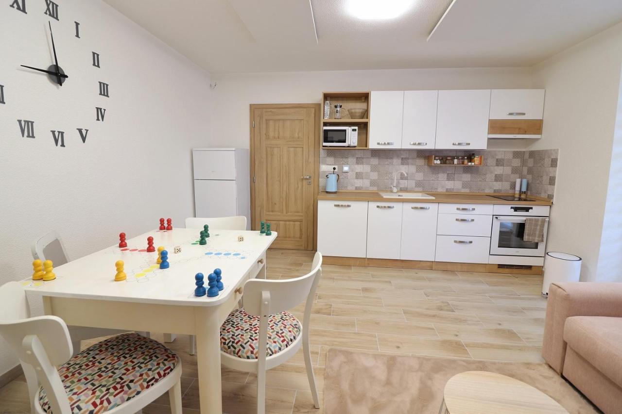 Chata Matzo Mýto pod Ďumbierom Exteriör bild