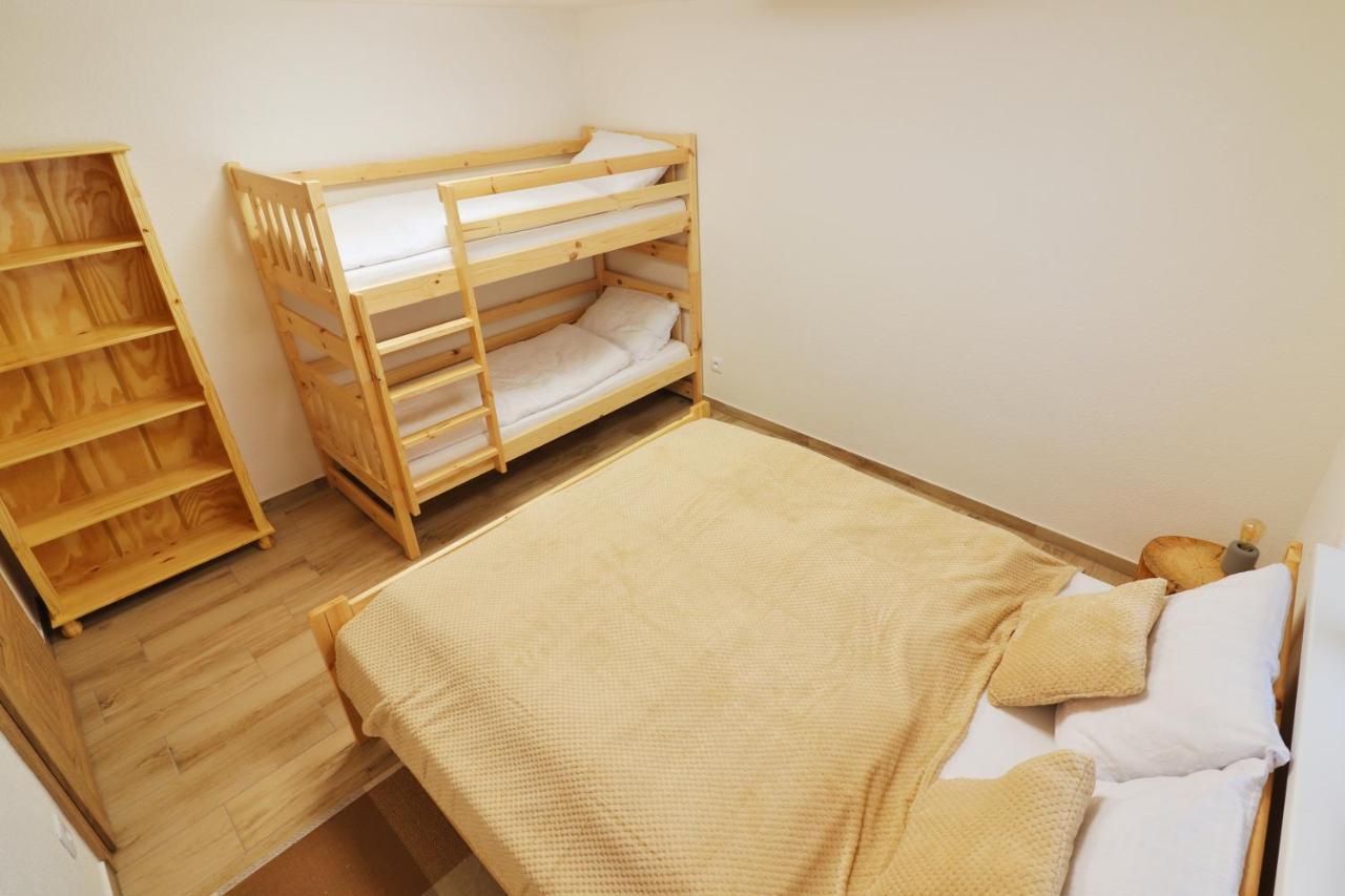 Chata Matzo Mýto pod Ďumbierom Exteriör bild